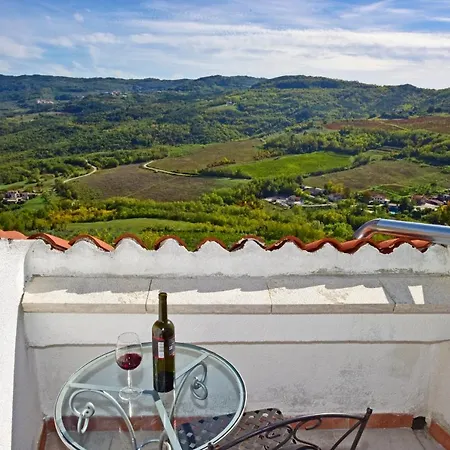 Apartment Fragola *