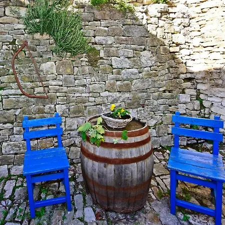 Apartment Fragola Motovun